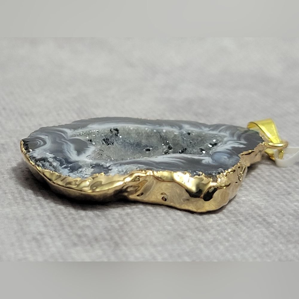 Geode Amethyst Pendant - Picture 11 of 16